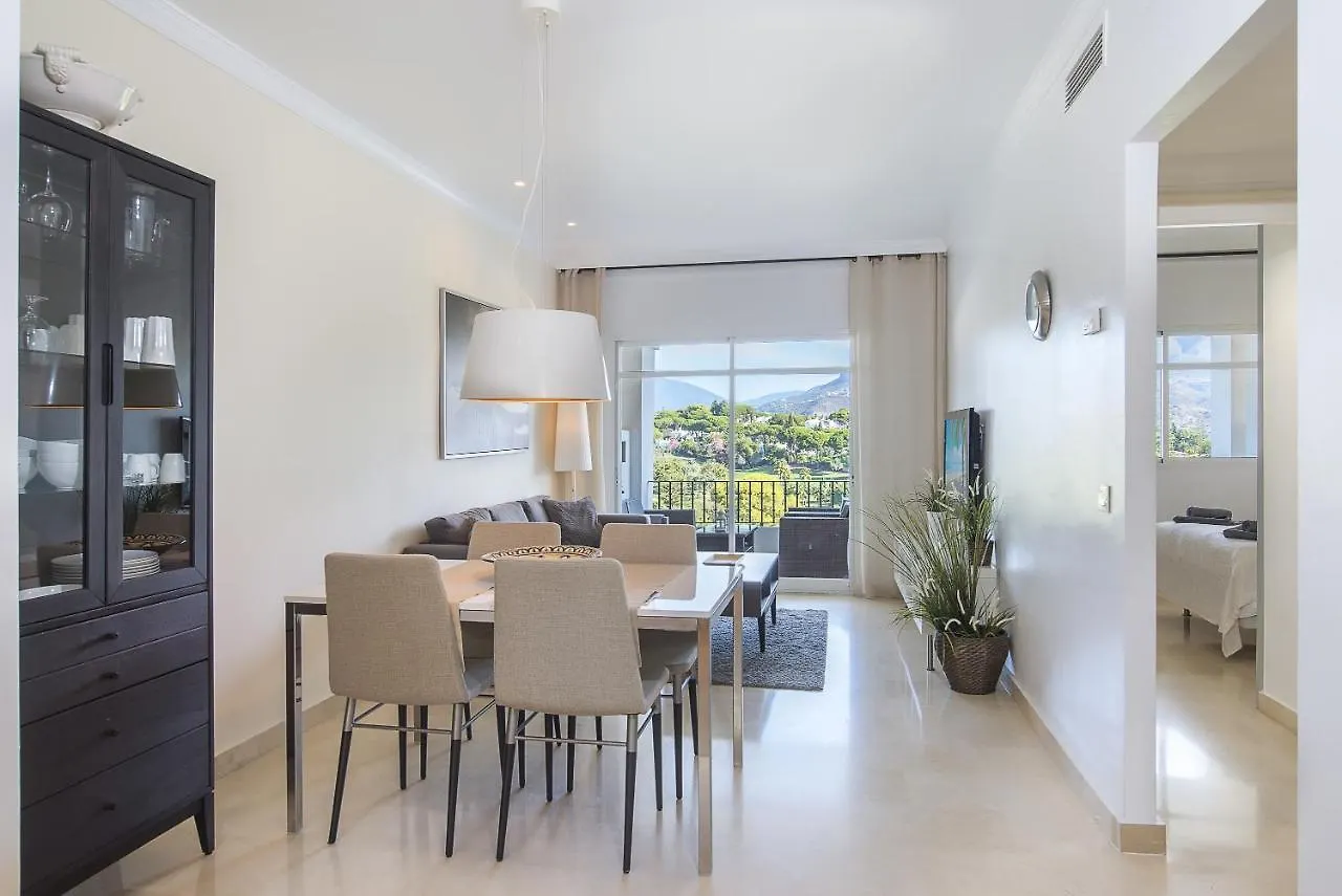 2 Bedroom Apartment Next To Porto Marbella Spain